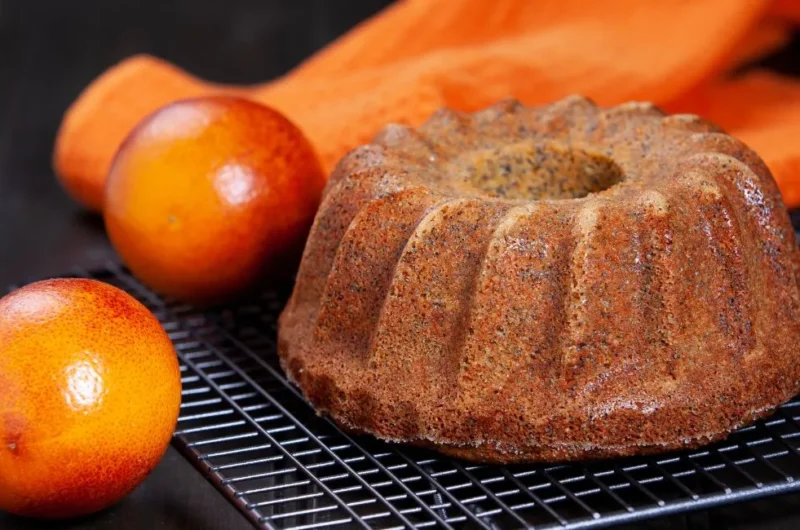 Receita de Bolo de Laranja Sem Glúten: Fofinho e Saboroso 3 Receita de Bolo de Laranja Sem Glúten: Fofinho e Saboroso