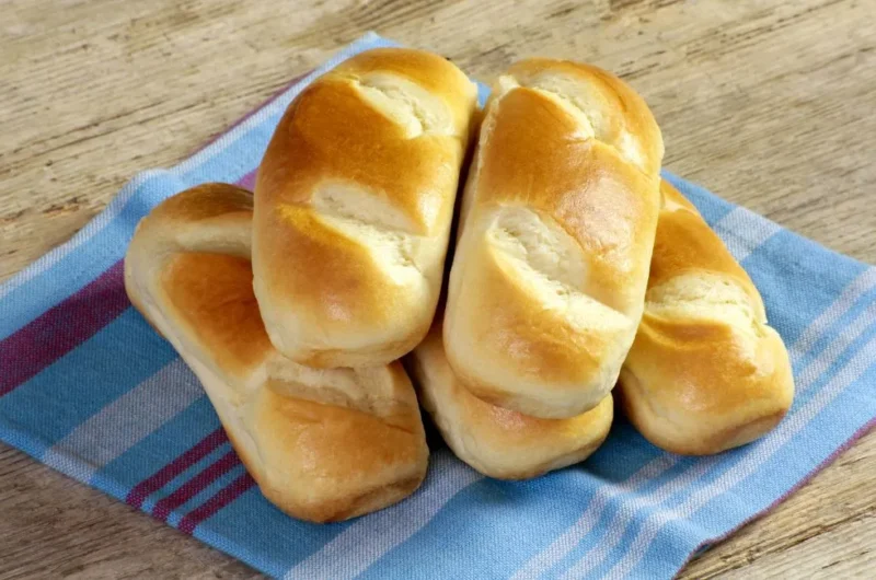 Receita de Pão de Leite: Macio e Perfeito para Qualquer Ocasião 4 Receita de Pão de Leite: Macio e Perfeito para Qualquer Ocasião