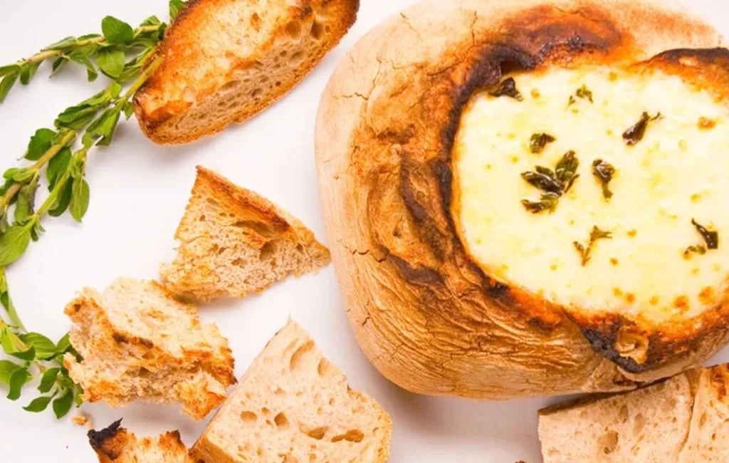 pão recheado com queijo e cogumelos - Blog Receitas da Casa