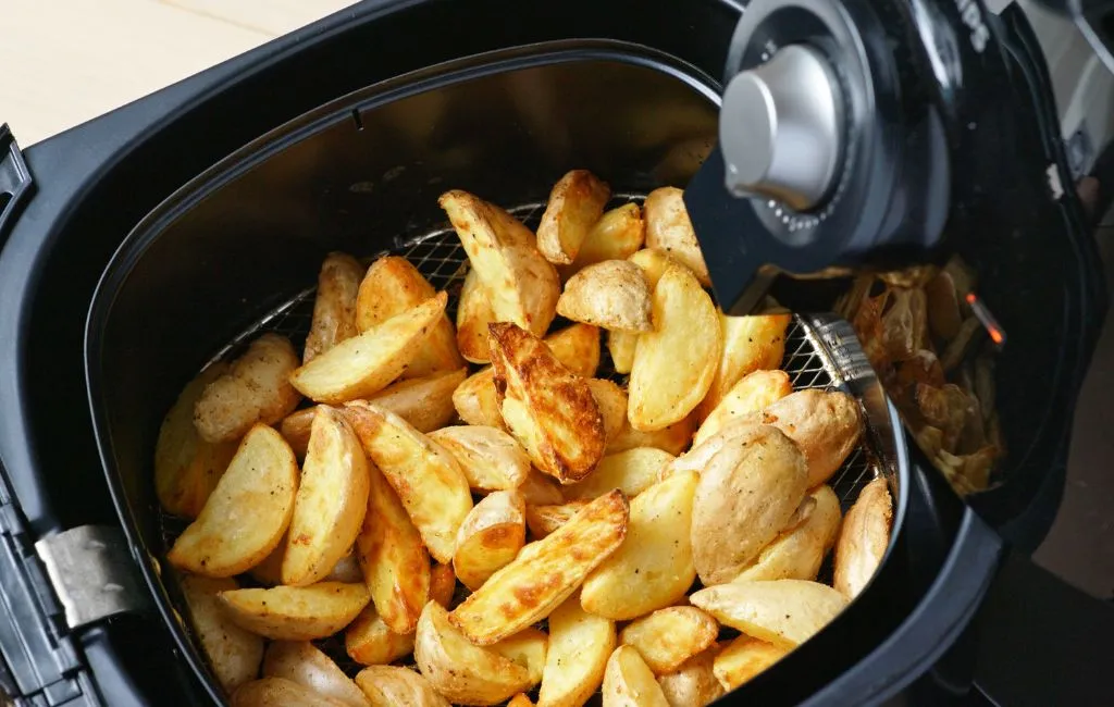 Batata Frita na Air Fryer: Crocância com Muito Menos Óleo 1 Batata Frita na Air Fryer