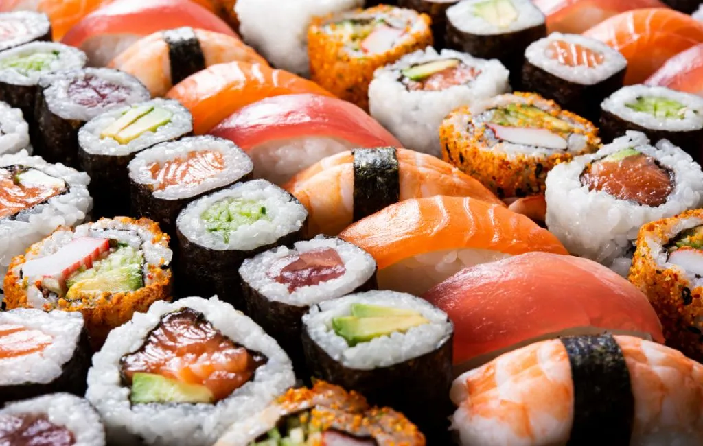 como fazer sushi em casa
