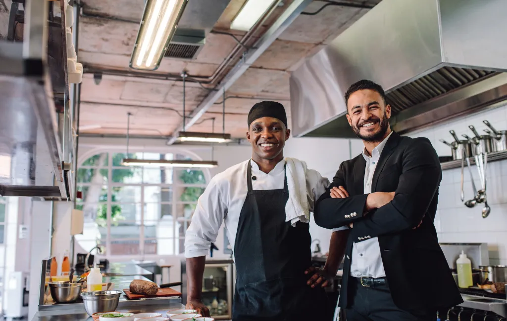 Como Montar uma Cozinha Fantasma (Dark Kitchen) em 2025 e Vender Muito na Internet em 5 Passos 2 dark kitchen cozinha fantasma vender na internet