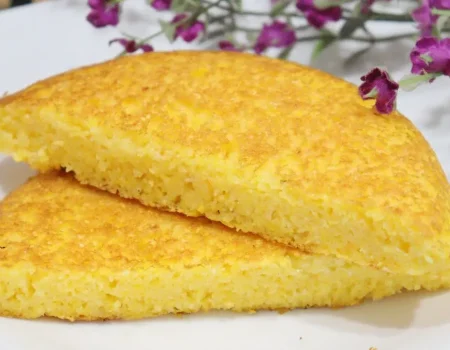 pão de cuscuz de frigideira sem glúten